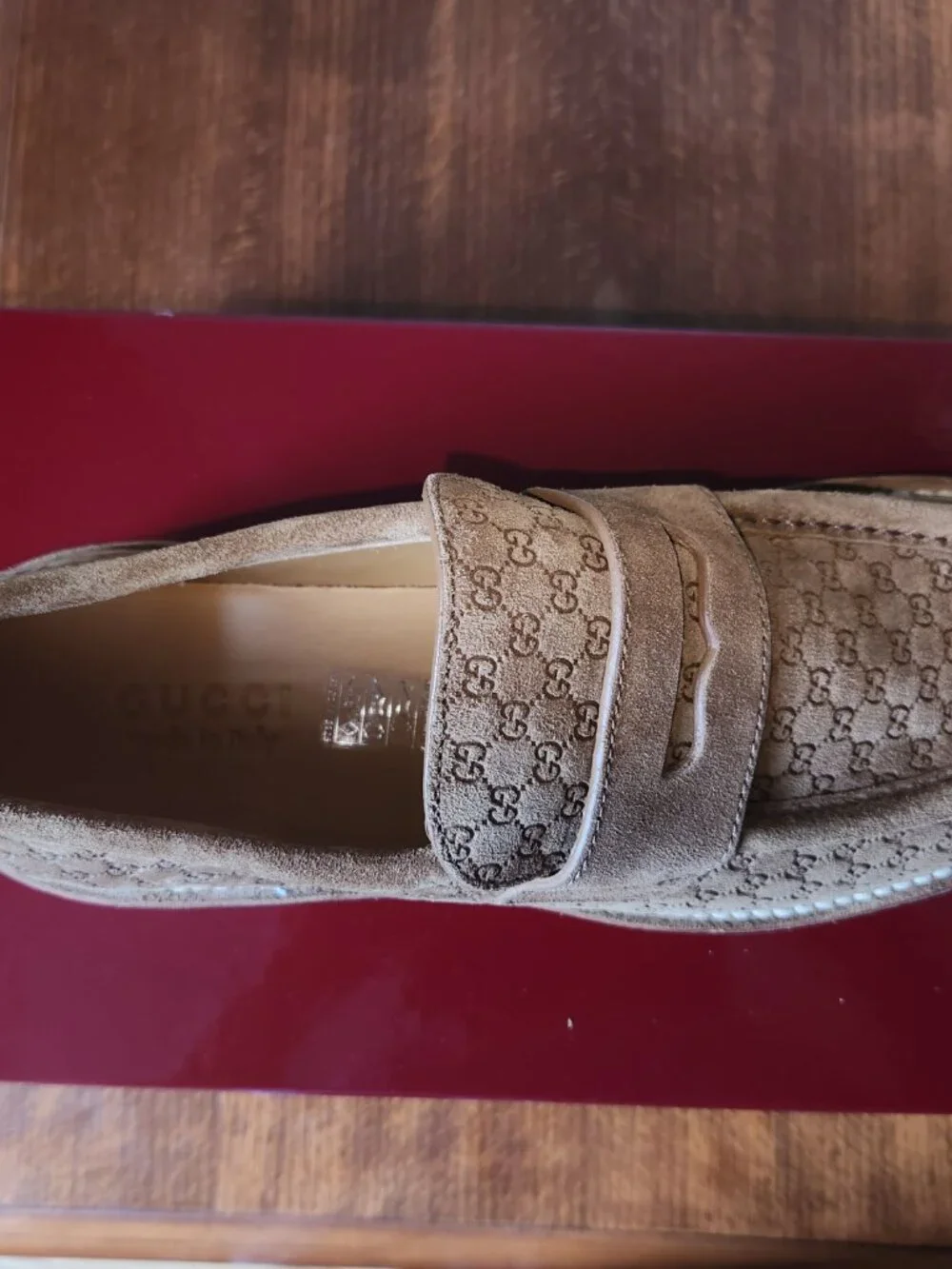 NIB Gucci GG suede loafer with web G 9 US 9.5